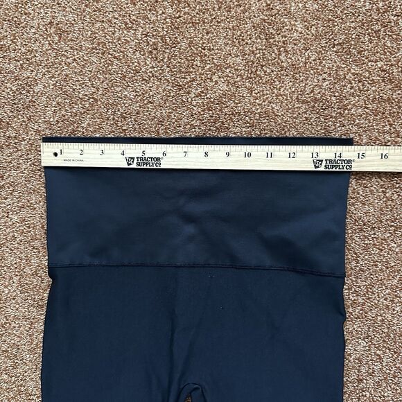 SPANX Women's Black Ankle Leggings Size XL Stretch Pull On Slimming Texured - Picture 4 of 9